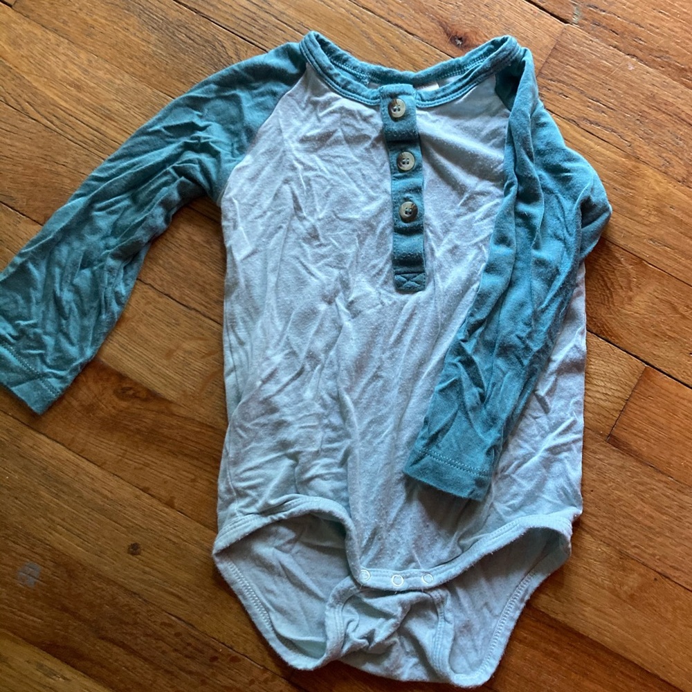Bamboo long sleeve onesie